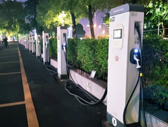 昆明再添5座新能源汽車(chē)換電站不用下車(chē)20秒就能換電